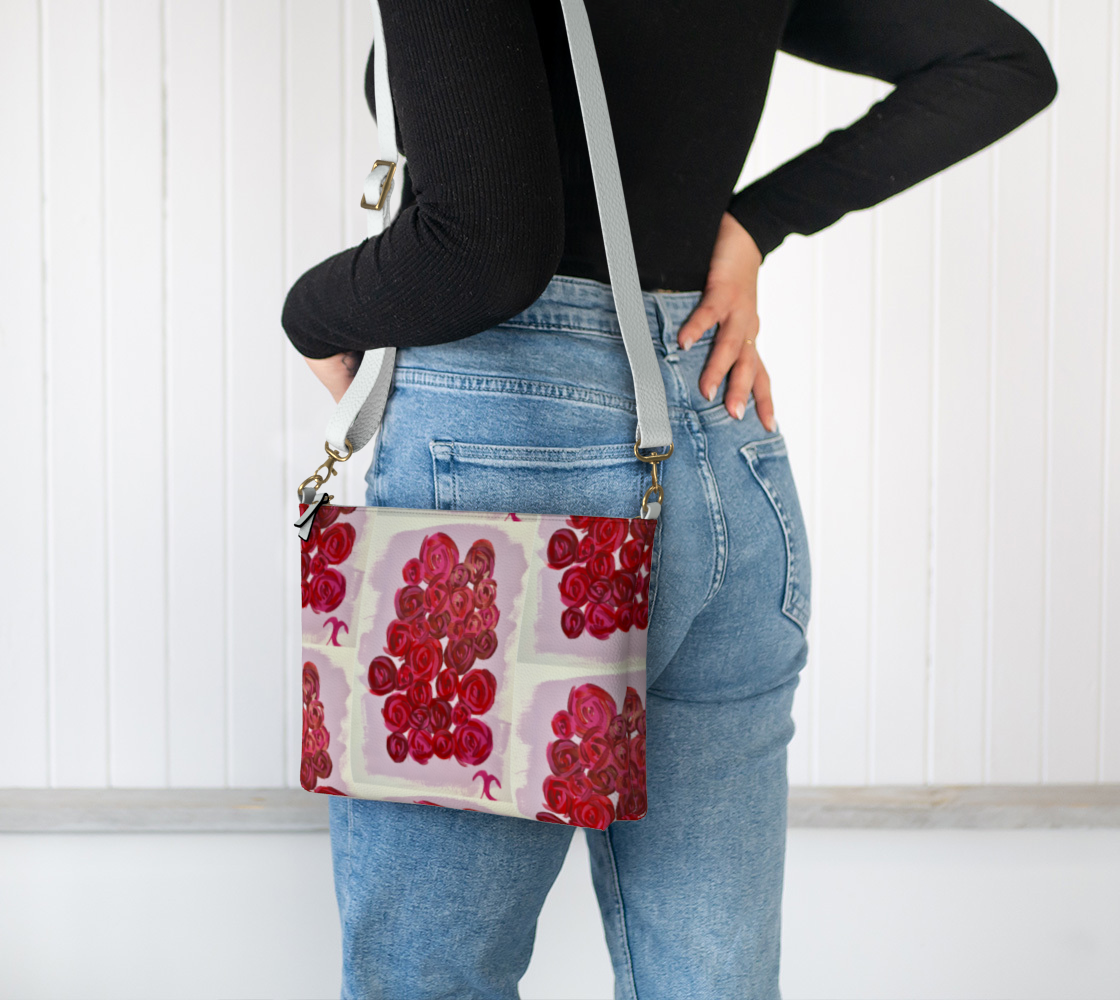Red Roses VL Crossbody