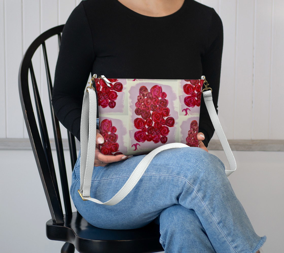 Red Roses VL Crossbody