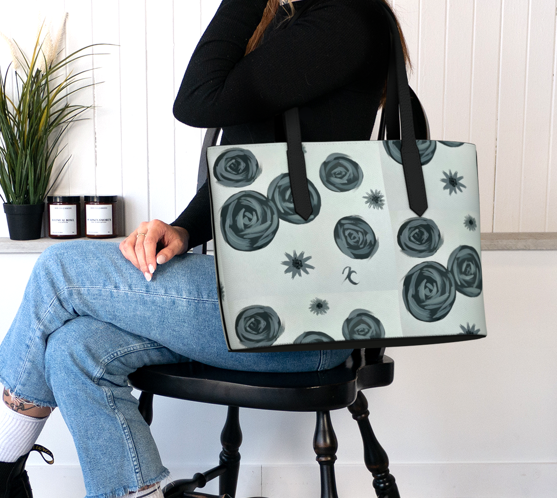 Monochrome Roses VL Tote Bag