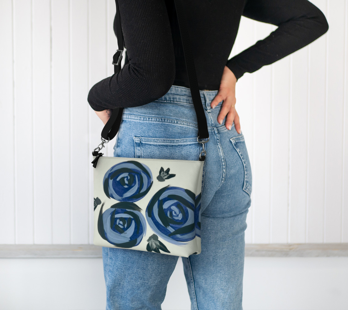 Deep Blue Roses VL Crossbody Purse